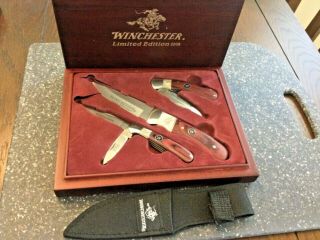 Winchester 2008 Limited Edition Ersatz Mother Of Pearl & Wood Handle Knife Set