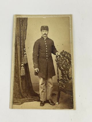 Civil War Cdv Photo Union Soldier 7th Connecticut Volunteer Regiment