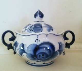 Vintage Gzhel Russian Porcelain Blue & White Sugar Bowl With Lid