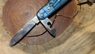 Victorinox Swiss Army Pocket Knife - Blue Sapphire Climber Multi Tool - Great Z9 3