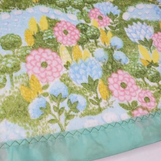 Vintage Chatham Acrylic Satin Trim Blanket Wild Flowers Twin Full Green Blue