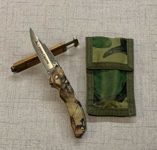 Buck Usa Camo Bantam 284 Folding Pocket Knife John Deere With Sheath