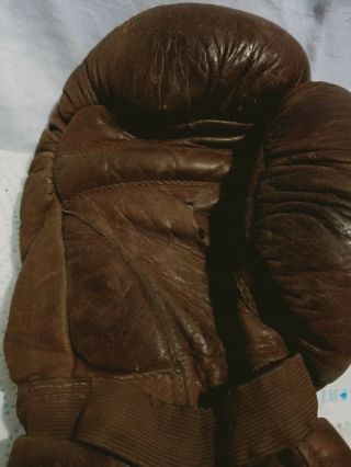 A Lovely Vintage Sykes Brown Leather Boxing Gloves