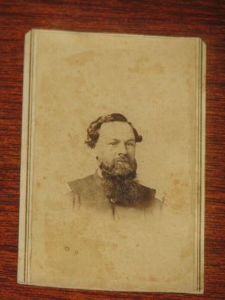 1861 - 1865 Civil War Cdv - Officer Soldier In Uniform - Sharp Photo