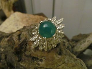 Vintage Les Bernard Inc.  Silver Tone Green Emerald Starburst Ring Adjustable