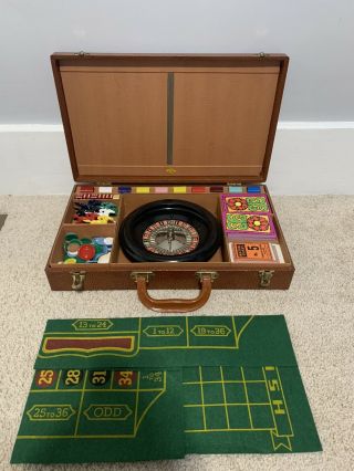 Vintage Lowes Casino Gambling Games Portable Briefcase Game Set