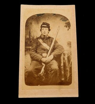 Civil War Cdv Photo Of Union Soldier With Rifle By W.  Fred Carpenter Foxboro,  Ma