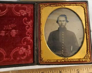 Civil War Confederate Soldier Tin Type Photo In Case