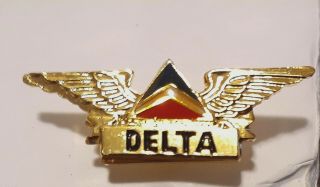 Vintage Delta Airlines Wings Logo Employee Hat / Lapel Pin Metal Gold Tone