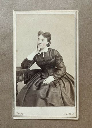 Rare 1865 Eva Lorillard [tobacco Co.  ] Portrait Cdv (mathew Brady Ny) : Civil War