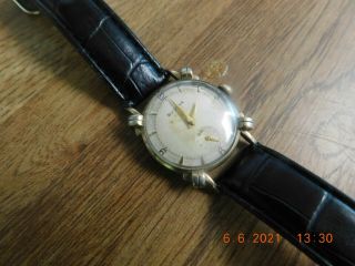 Bulova men ' s vintage wristwatch,  17 jewel movement,  10 k gold filled case,  1951 2