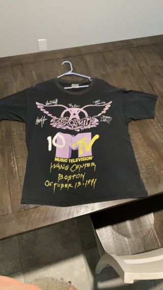 Aerosmith “mtv 10th Anniversary”t - Shirt.  Wang Center Boston 1991