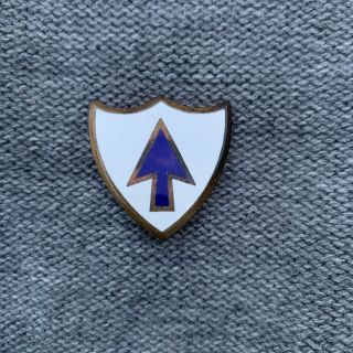Vintage Blue Spaders Crest Pin Us Army 26th Infantry Regiment Dui Di Crest Pin