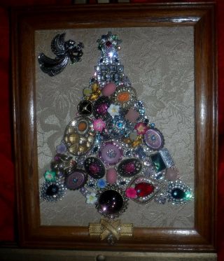 Vintage Jewelry Art Christmas Tree,  signed,  & framed 3