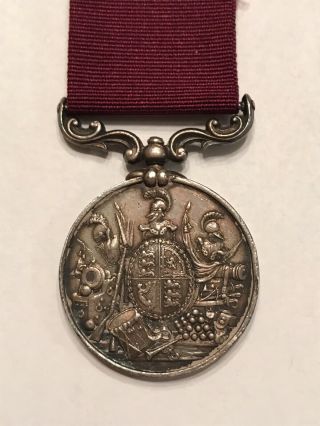 Victorian British Army Long Service & Good Conduct Medal - Cr.  Serjt - Pin/Badge 3
