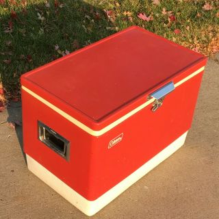 Vintage Coleman Red 54 Qt.  Cooler / Ice Chest 1975 Insulated