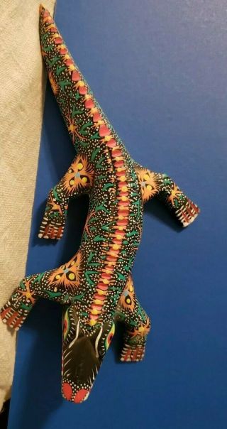 Vintage Handpainted Mexican Oaxacan Art Carved Wood Alligator Salvador Calvo H