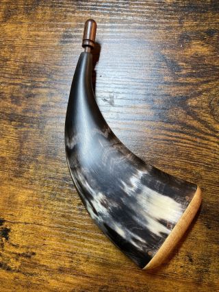 Flintlock Priming Powder Horn Custom Hand Crafted Cowhorn
