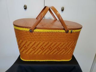 Lge Vintage Wicker Picnic Basket Woven Redmon Usa Metal Handle Burnt Orange