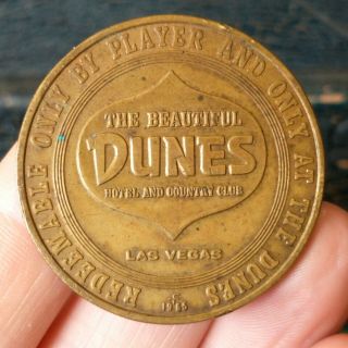 Vtg 1965 Old Las Vegas Dollar Gaming Token The Dunes Hotel Nevada Old Coin 60s