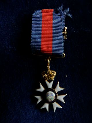 Miniature Medal: Victorian Order of St.  Michael & St.  George,  in gold & enamels. 2