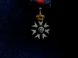 Miniature Medal: Victorian Order of St.  Michael & St.  George,  in gold & enamels. 5