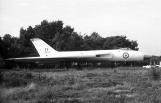 Ex - Rae/bse,  Avro Vulcan B.  1,  Xa903 At Farnborough; Negative