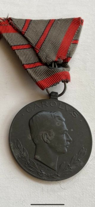 Austrian World War One Wound Medal.  1918.  Ribbon Indicates 2 Wounds