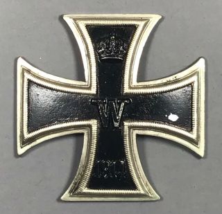 Wwi German Iron Cross 1st Class Medal Multi Piece Magnetic Screw Back