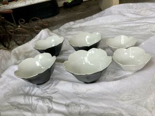 Set of 6 vintage Porcelain lotus flower bowls Black & White 3