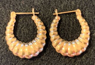 Vintage 14k Yellow Gold Earrings Ribbed Hinged Shrimp Hoop 1.  47g
