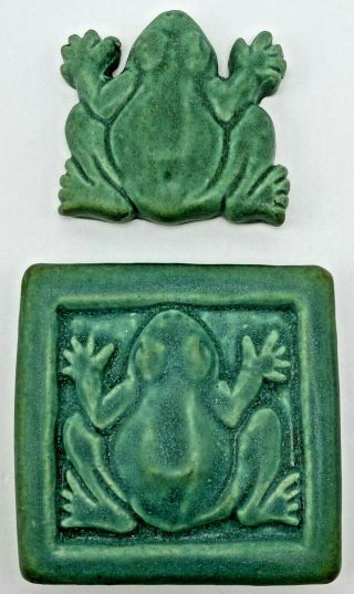 Vintage Whistling Frog Art Studio Pottery Tile Frog Toad Green 66 2000 Alden Mi