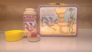 Vintage Metal Road Runner & Wile E Coyote Lunch Box With Thermos