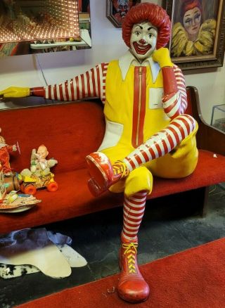 Vintage Mcdonalds Ronald Mcdonald Life Size Store Statue Display Bench Playland