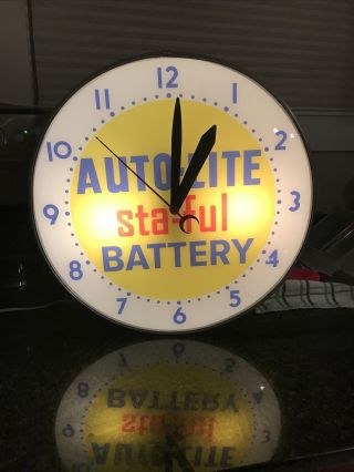 Large 18” Vintage Auto - Lite Lighted Advertising Clock