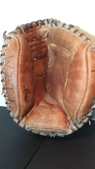 Vintage Wilson Professional Model Baseball Catchers Mitt / Glove Usa Right A2400