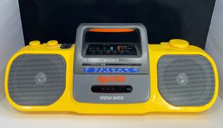 Vintage Sony Cfs - 914 Sports Yellow Stereo Boombox Radio