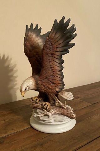 Vintage Homco Masterpiece Porcelain American Bald Eagle Figurine