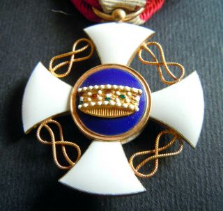 Brilliant Italy Order of the Crown Commanders Cross 18ct Gold very good 2