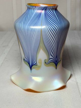 QUEZAL,  BLUE HOOKED FEATHER ART GLASS LIGHTING SHADE, 3