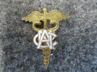 Us Army Wwi Army Nurse Corps Gold Metal Insignia