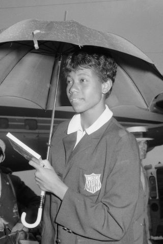 1960 - Wilma Rudolph - African American Olympic Athlete Going To Olympics - 8x12 Photo