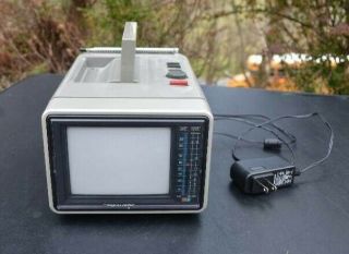 Vtg 1988 Realistic Portavision Model 16 - 108 Portable 5 " Uhf/vhf Analog Tv -