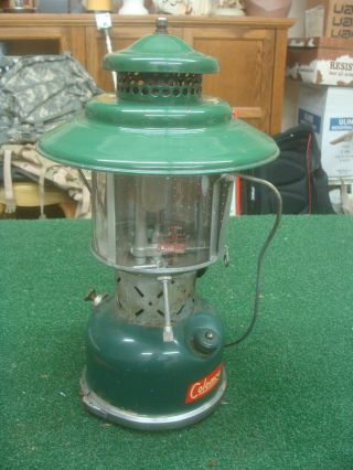 Vintage Coleman Model No.  228e Double Mantle Lantern Date Stamped 9 58