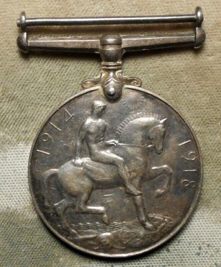 Great Britain War Medal 1914 - 20: Lieut.  H.  A.  Metcalfe Engraved On Edge.  Silver,