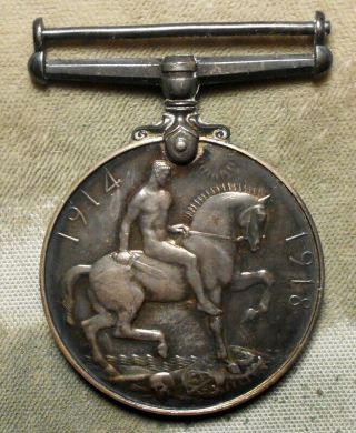 Great Britain War Medal 1914 - 20: Bmbr.  F.  W.  Ramsden R.  A.  117997 Engraved On Edge