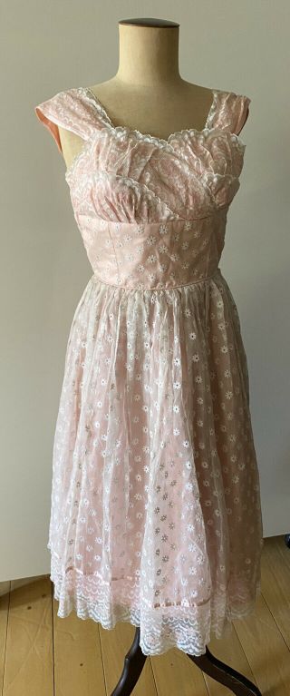 Vintage 40s 50s Pinup Soft Pink Lace Tulle Floral Dress S