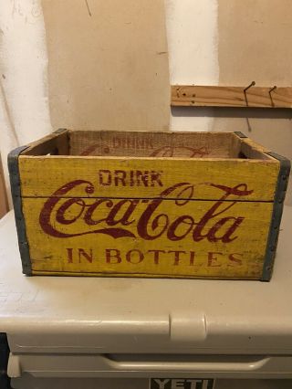 1900s Yellow Coca Cola 24 Bottle Case Wood Crate Carrier Vicksburg Mississippi