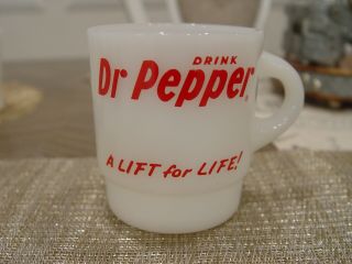 Fire - King Dr Pepper A Lift For Life Milk Glass Advertising C Handled Coffee Mug
