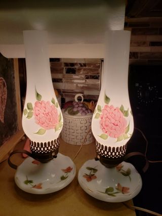 Vintage Set Of 2 Electric Bedside Oil Lamps Hand Painted
